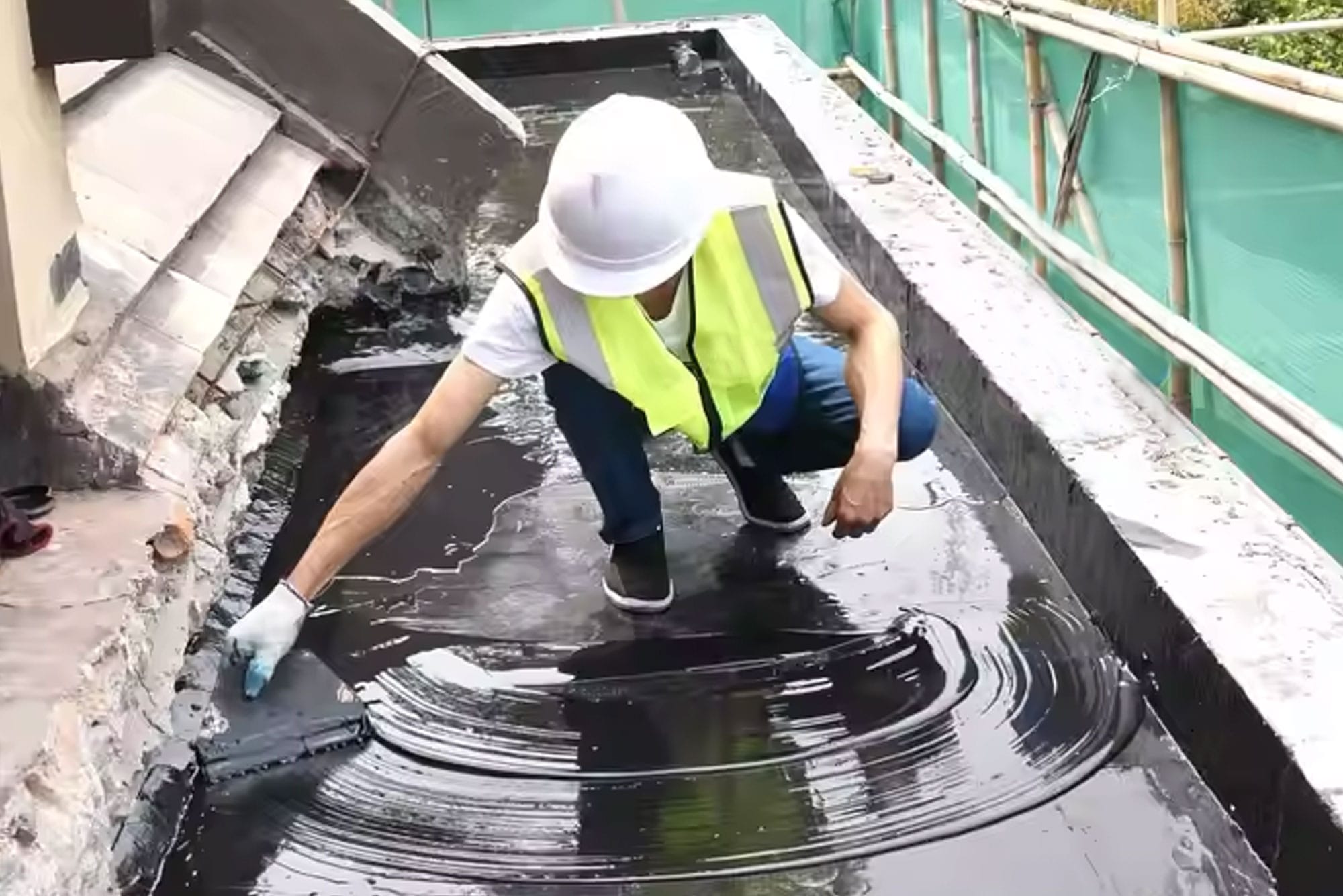 View of Waterproof Coating Factory - YURU Waterproof