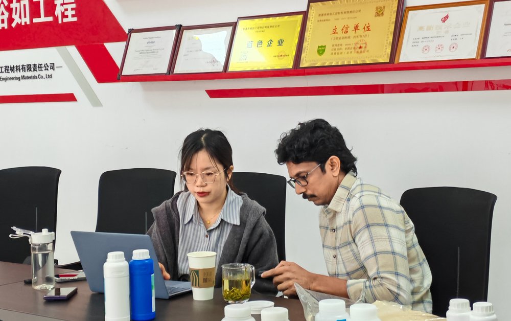 Cooperating customers